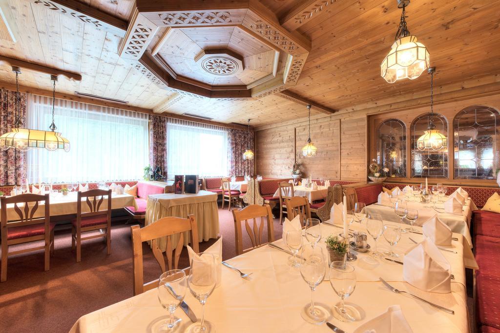 Hotel Troschana เฟลียร์ช ภายนอก รูปภาพ